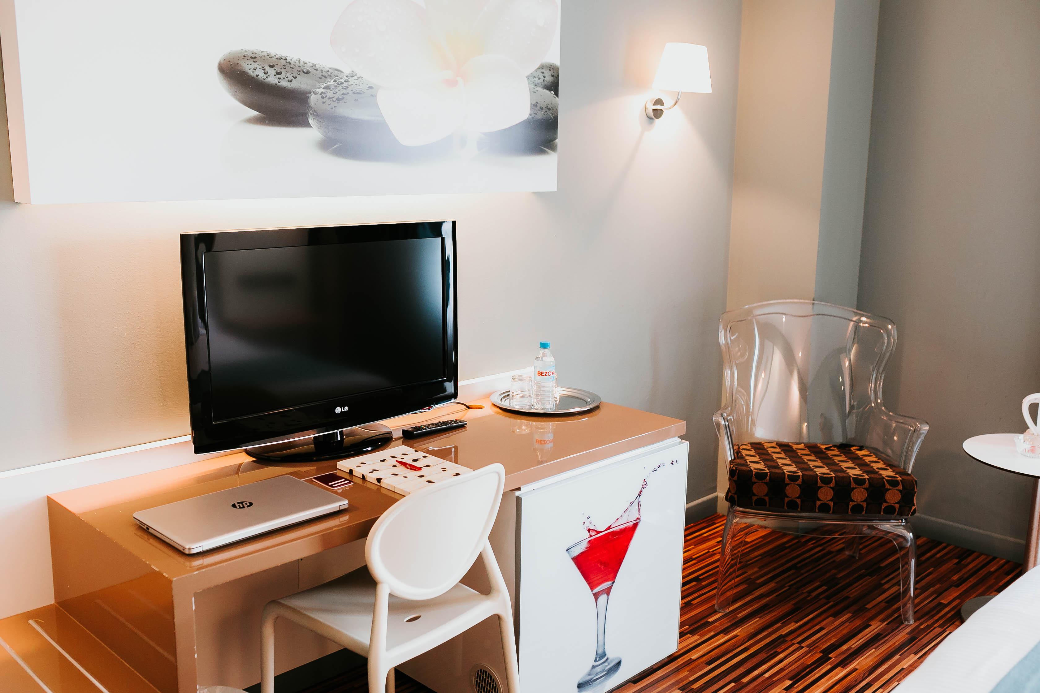 Hotel Malaga Nostrum Airport Экстерьер фото