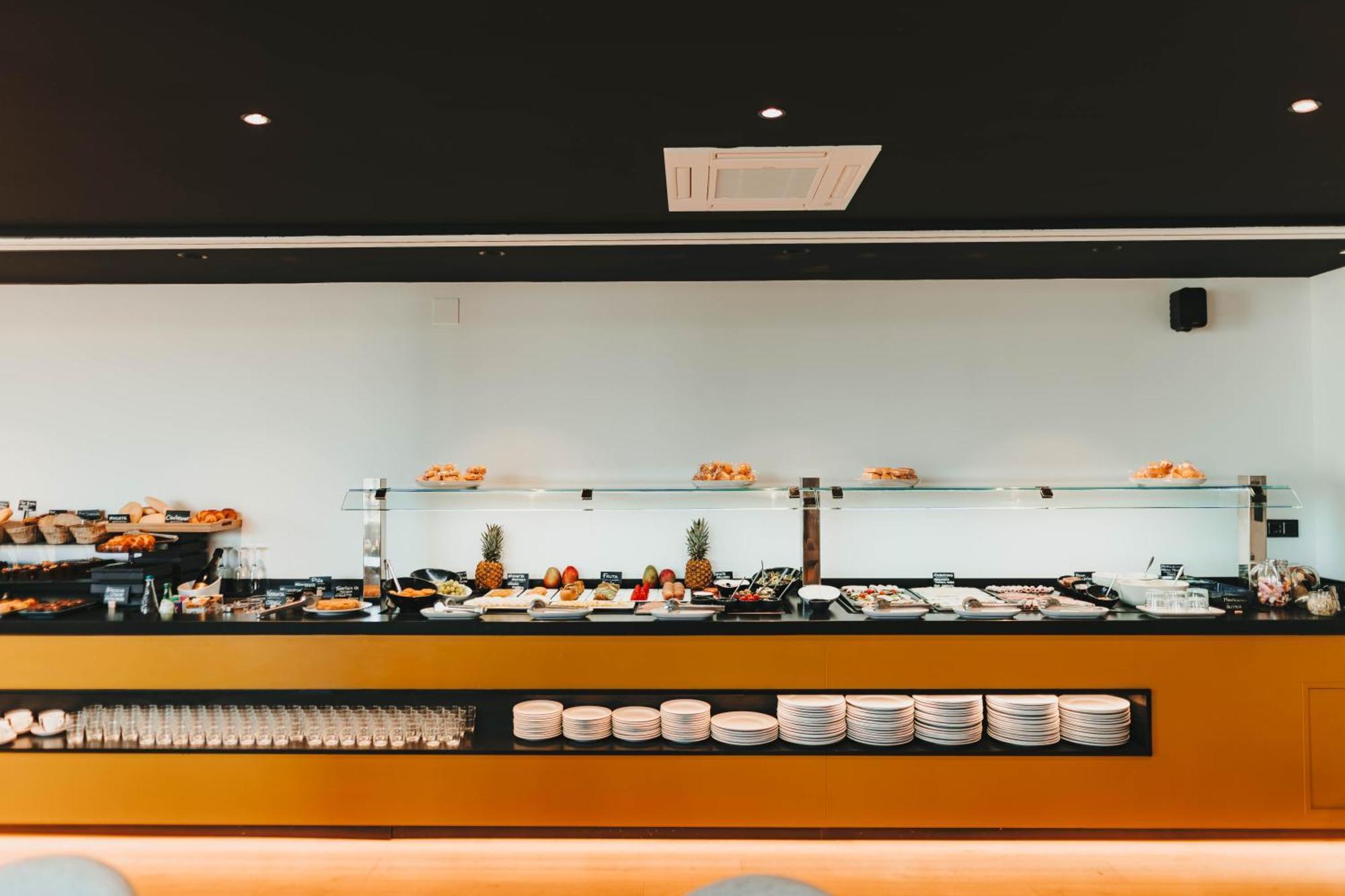 Hotel Malaga Nostrum Airport Экстерьер фото