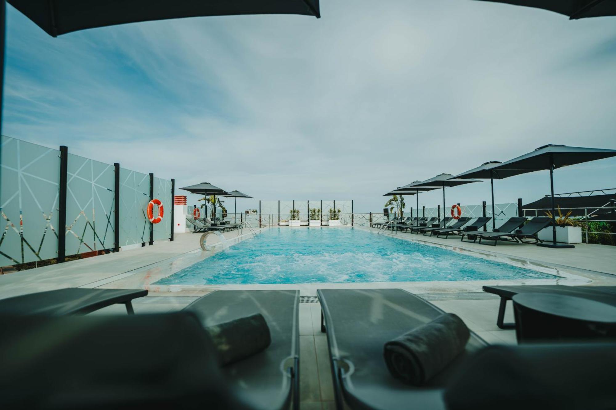 Hotel Malaga Nostrum Airport Экстерьер фото